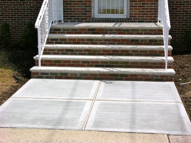 BRICK STEPS   CONCRETE PAD